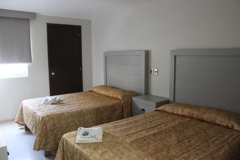 גואדלחארה Hotel Colon Express מראה חיצוני תמונה